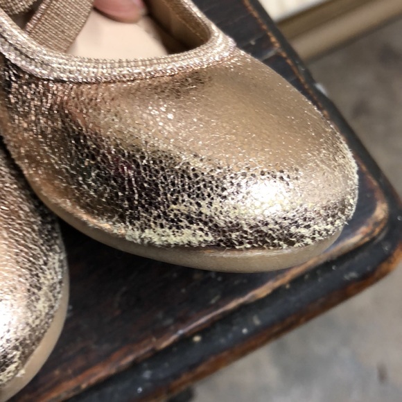 Kenneth Cole little girls fancy shoes - Picture 7 of 8